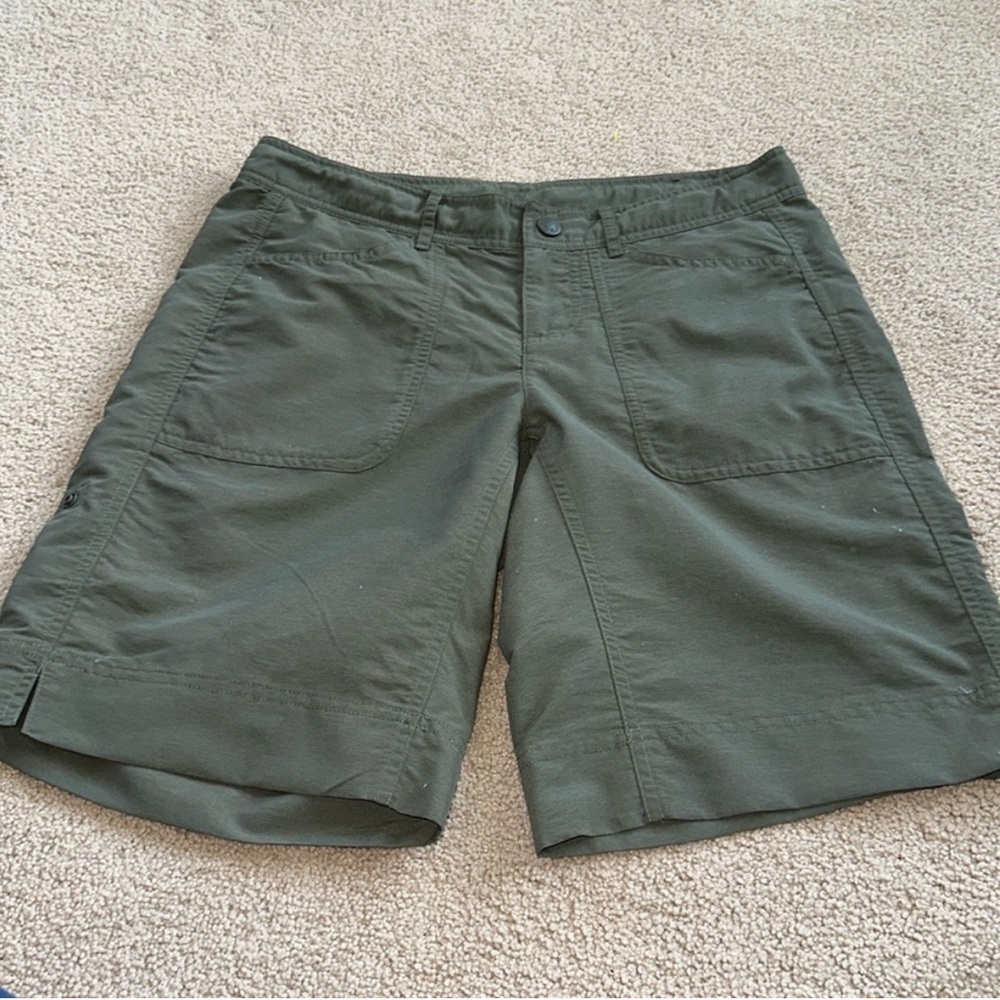 The North Face Convertible cargo shorts